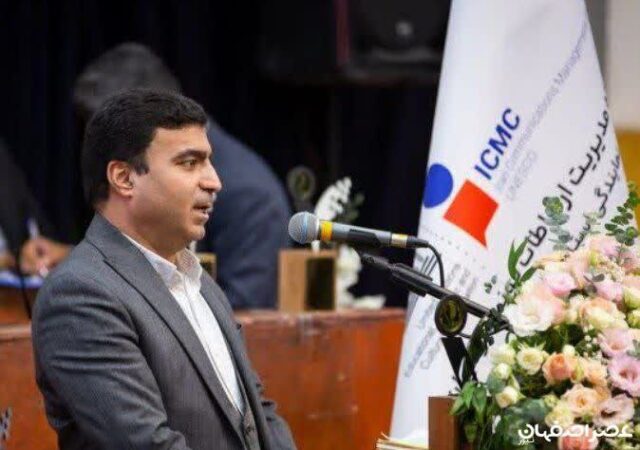 الگوی همکاری جامعه‌شناسان و روزنامه‌نگاران در مسائل اجتماعی