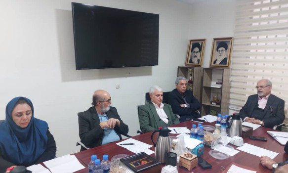 در هشتاد و دومین جلسه کمیسیون توسعه بازرگانی بنیاد امید ایرانیان به ریاست محمدصادق مشایخ چه گذشت؟