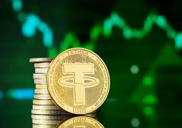 رکوردزنی قیمت تتر | نوسان بیت‌کوین در بازه ۸۸ تا ۹۰ هزار دلار /عدم قطعیت در بازار رمزارز