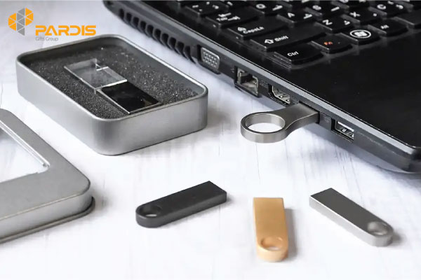 فلش مموری تبلیغاتی