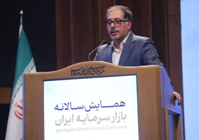 مدیر‌عامل فرابورس: هوش‌مصنوعی نقش کلیدی در برنامه‌های هدفمند تحول دیجیتال دارد