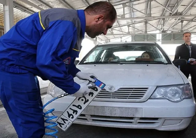 پلاک‌های «ایران ۷۰» رسماً وارد تهران شدند؛ شماره‌گذاری خودروها به حالت عادی بازگشت