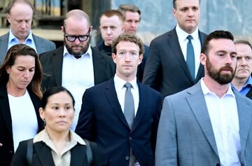 افشاگری در دادگاه: زاکربرگ زیر فشار خانواده‌ها کوتاه نیامد!