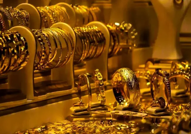 جهش 22 درصدی قیمت طلا و سکه | طلا در آستانه 20 میلیون، سکه سقف ۲۲۵ میلیون را هم تجربه کرد