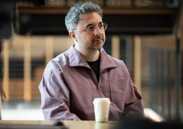 مدیر هوش مصنوعی مایکروسافت: هدف شرکت‌ها نباید دستیابی به ابرهوش مصنوعی باشد