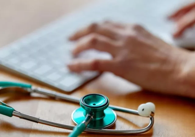 هوش مصنوعی Delphi-2M می‌تواند ابتلا به هزار بیماری را سال‌ها زودتر پیش‌بینی ‌کند