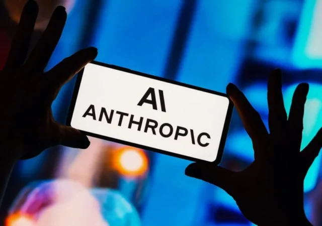 گزارش جدید آنتروپیک: هوش مصنوعی درحال تصاحب موقعیت‌های شغلی است