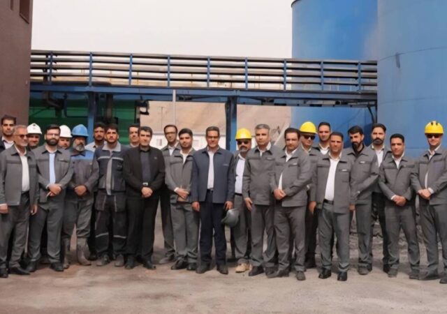 تداوم چرخ تولید در «گهرزمین»/ بازدید میدانی مدیرعامل از جبهه‌های عملیاتی معدن و کارخانه