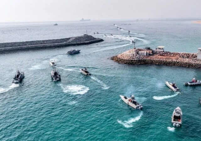 شرط ایران برای عبور کشتی ها از تنگه هرمز اعلام شد