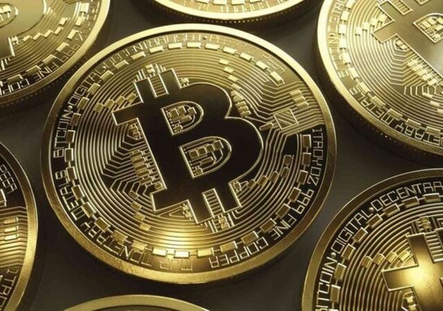 آخرین وضعیت بازار رمزارزها در جهان امروز چهارشنبه ۱۹ فروردین ۱۴۰۵ / بیت‌کوین صعود کرد