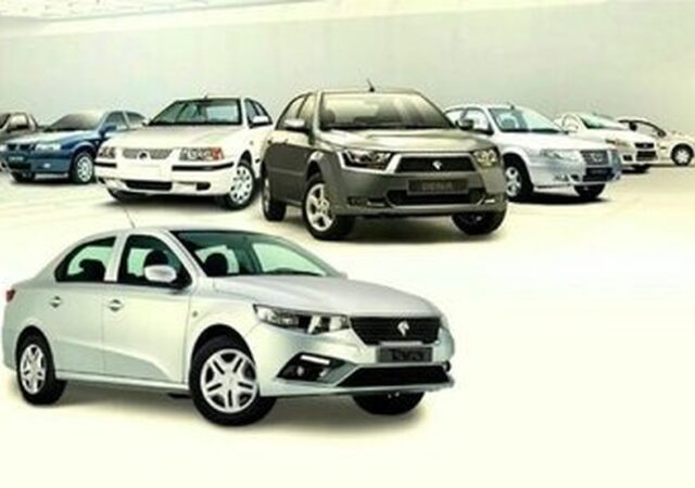 قیمت‌ها در بازار خودرو تکان خورد / کدام خودرو‌ها کاهش قیمت ۵۰ میلیونی داشتند؟