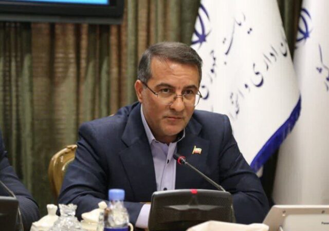 حذف ساختارهای موازی و تفویض اختیار به استان‌ها در دستور کار دولت است