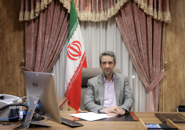 طباطبایی: آسیب نفاق سازمان یافته و جهالت کهنه یکسان است